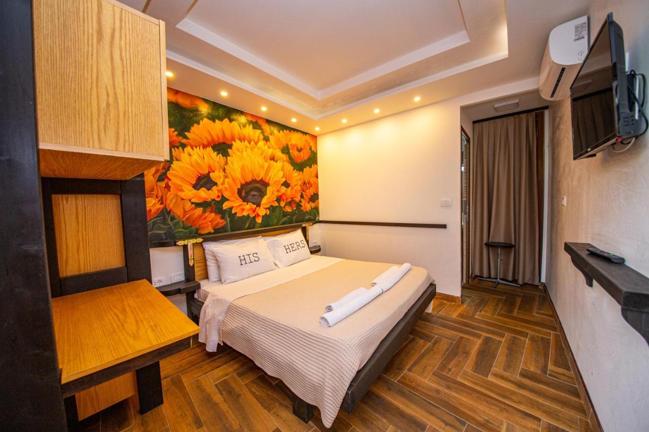 Hotel Legjenda شكودر المظهر الخارجي الصورة