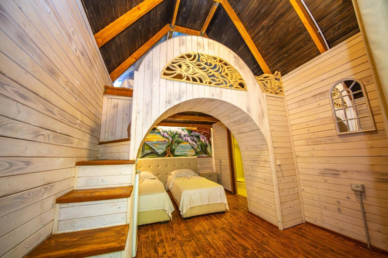 Hotel Legjenda شكودر المظهر الخارجي الصورة
